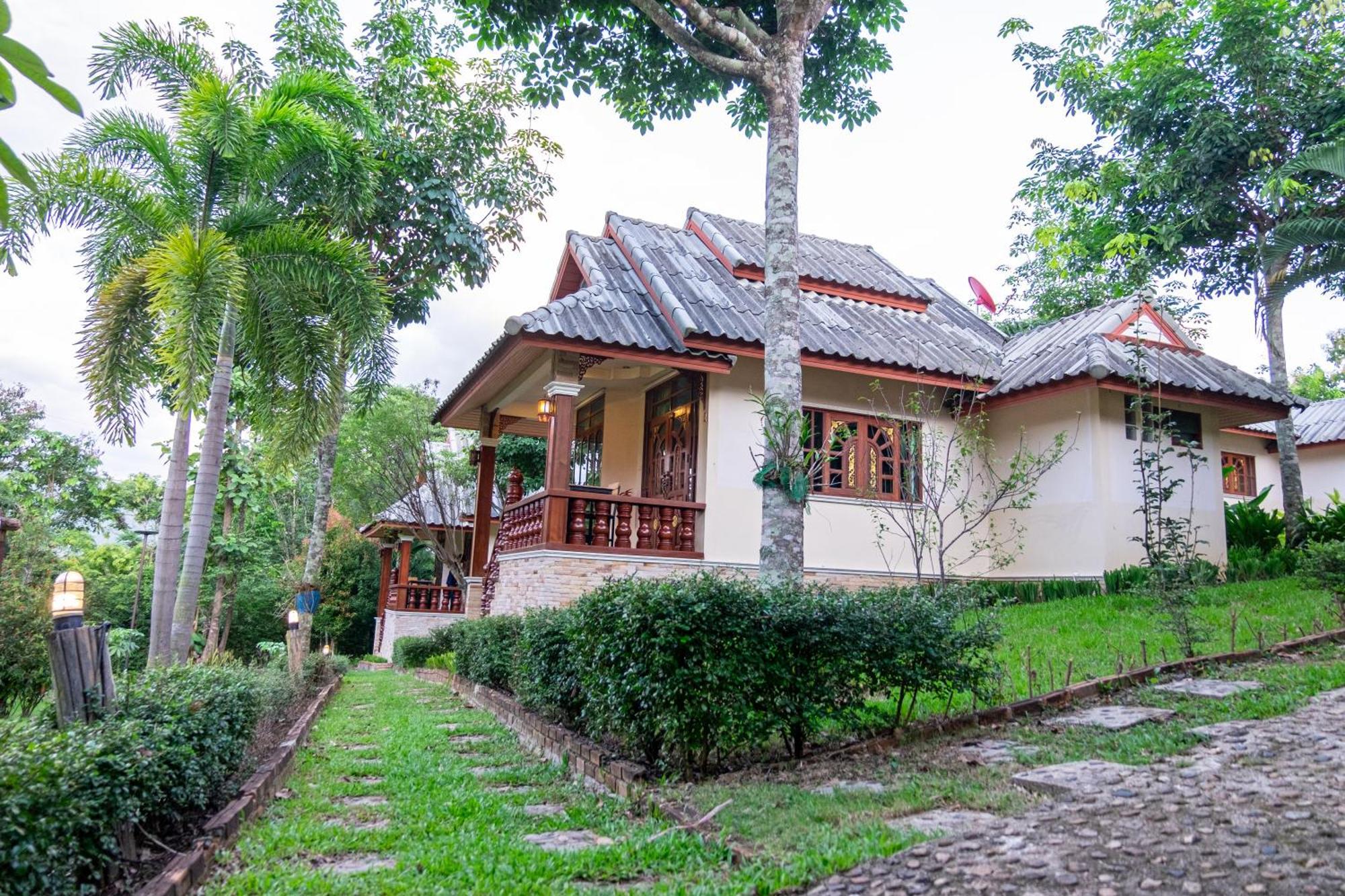 Mont Goei Pai Hotel Exterior foto