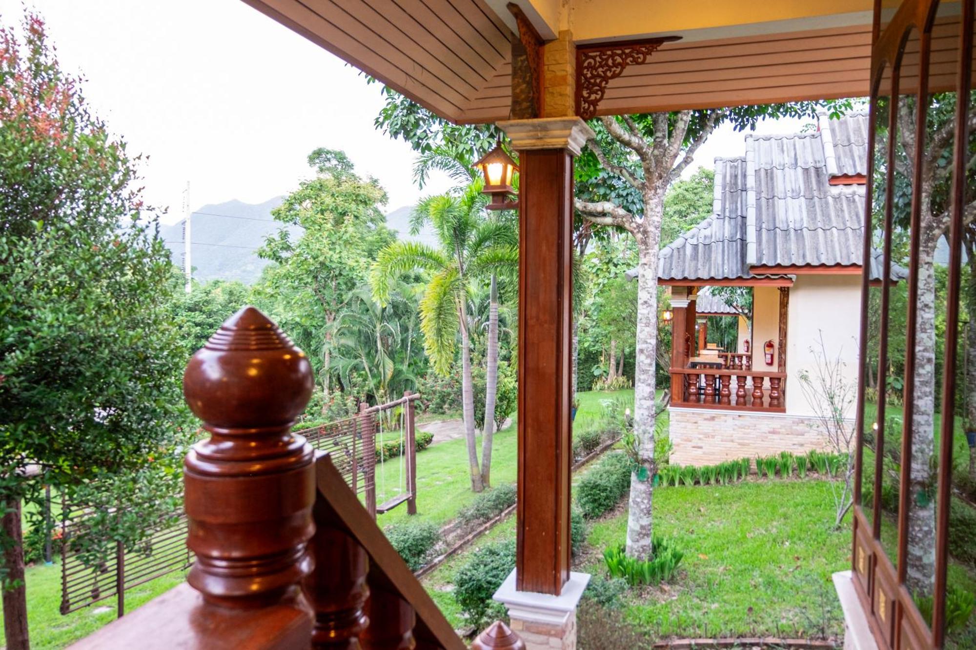 Mont Goei Pai Hotel Exterior foto